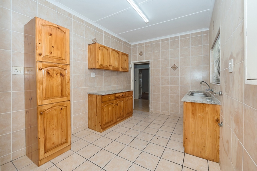 To Let 3 Bedroom Property for Rent in Southfield Western Cape